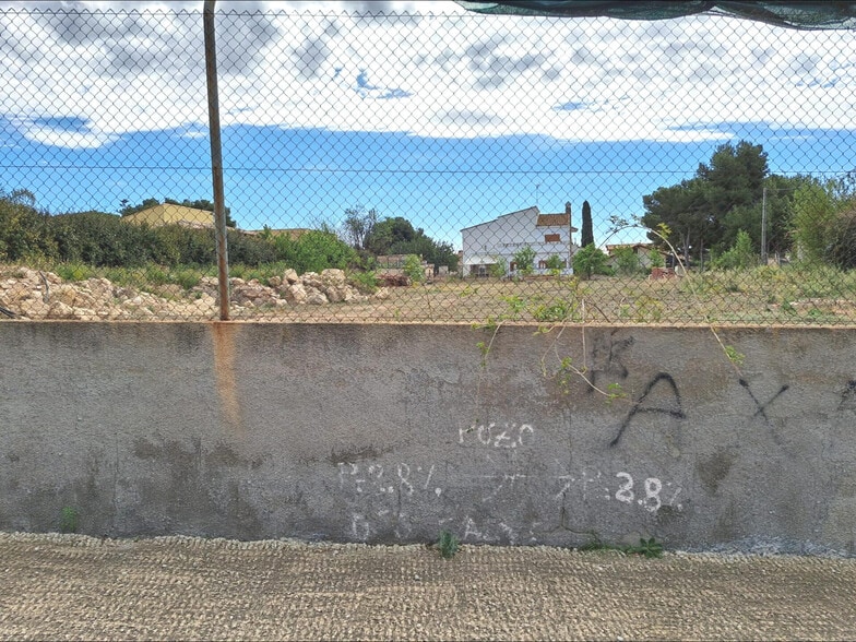 Camí de Mas del Capella, 8, Llíria, Valencia for sale - Building Photo - Image 3 of 16