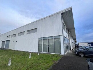 More details for Office, Light Industrial to Rent