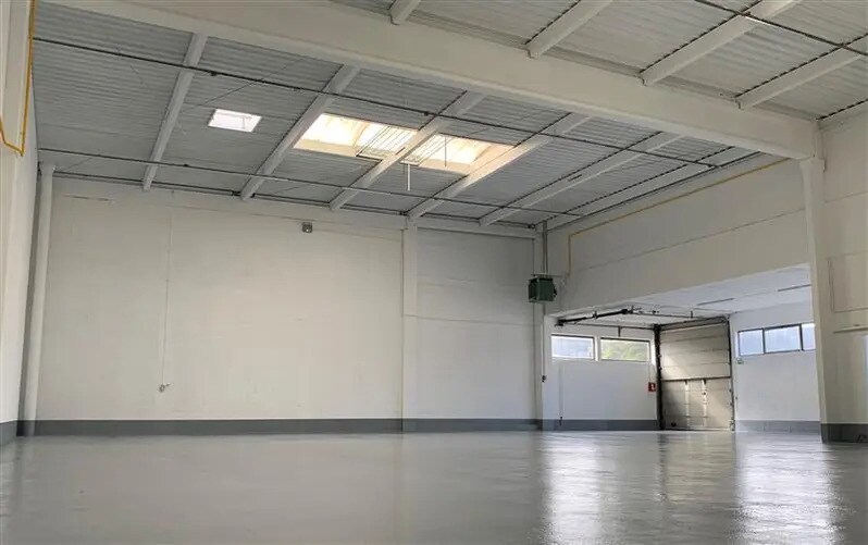 Office in Bonneuil-sur-Marne to rent - Interior Photo - Image 3 of 5