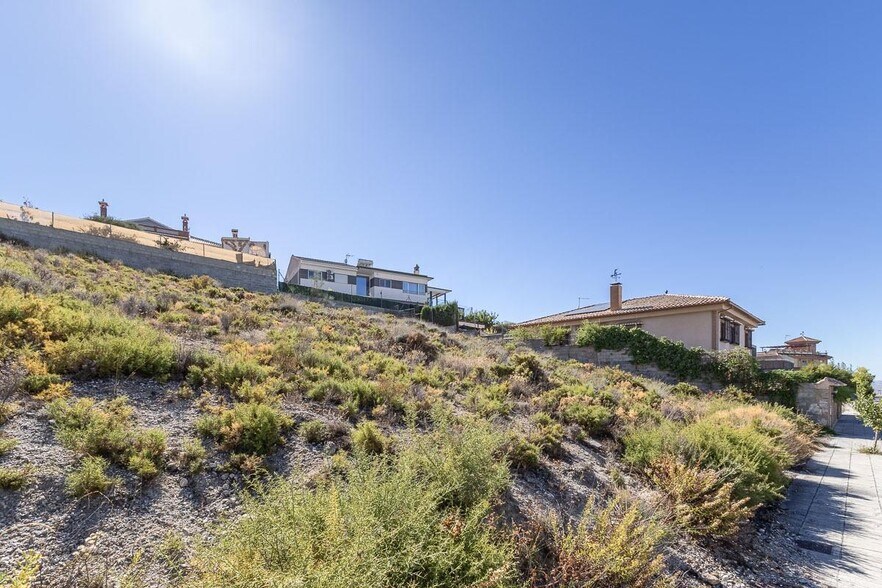 Land in La Zubia, Granada for sale - Building Photo - Image 3 of 11