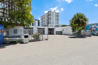 810 NE 4th Ave, Fort Lauderdale, FL for rent Building Photo- Image 1 of 42