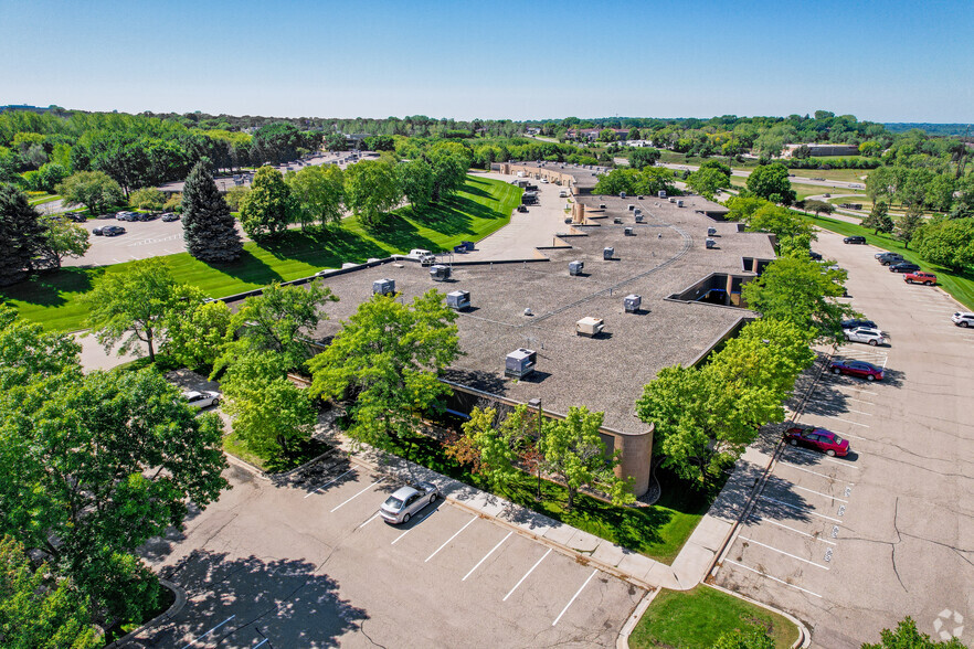 401-429 W Travelers Trl, Burnsville, MN for rent - Aerial - Image 2 of 8