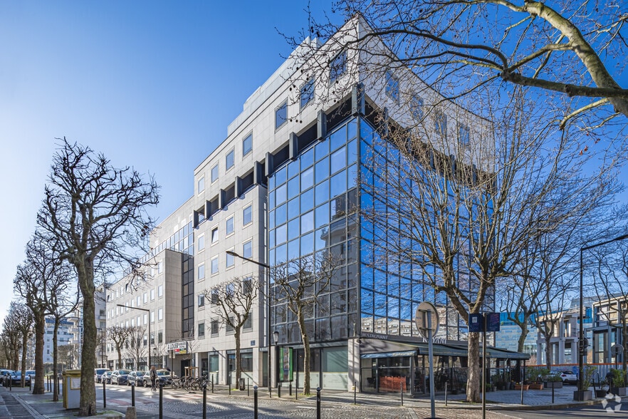 93 Rue Nationale, Boulogne-Billancourt to rent - Primary Photo - Image 1 of 6