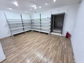 Retail in Igualada, Barcelona to rent Interior Photo- Image 2 of 8