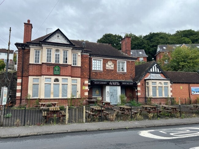 More details for 333 Crews Hole Rd, Bristol - Retail for Sale