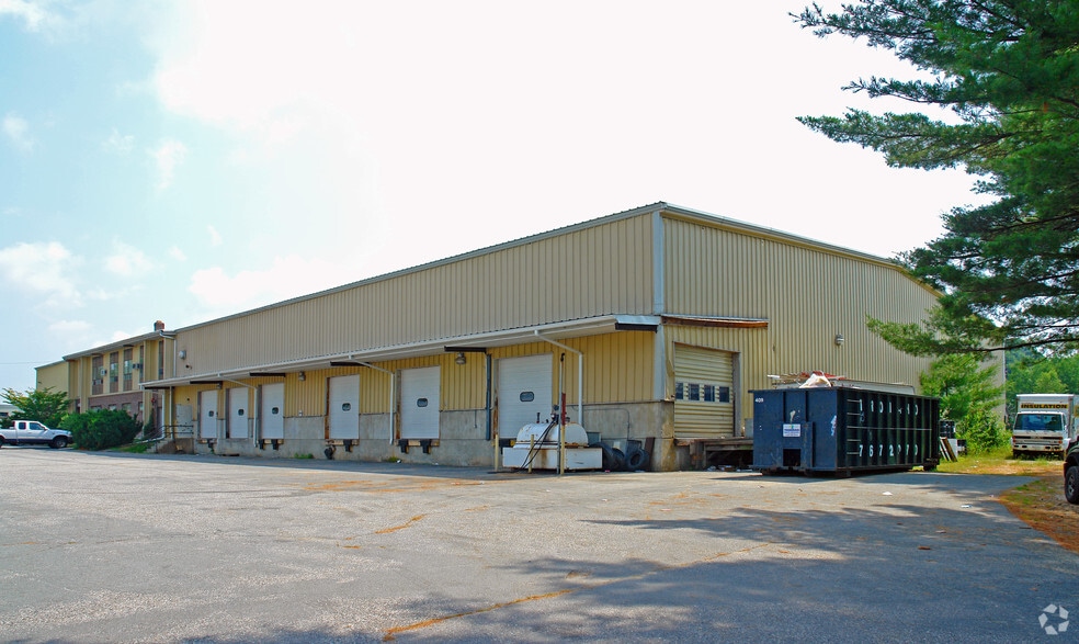 511 Riverside Industrial Pky, Portland, ME for sale - Primary Photo - Image 1 of 1