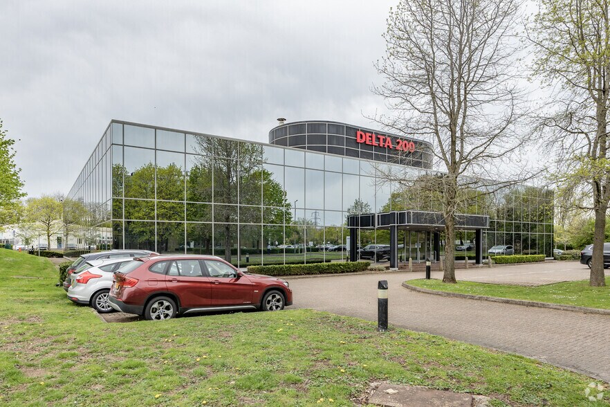 Delta Office Park, Swindon to rent - Primary Photo - Image 1 of 6