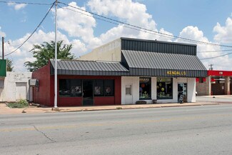 More details for 516 W Choctaw Ave, Chickasha, OK - Retail for Sale