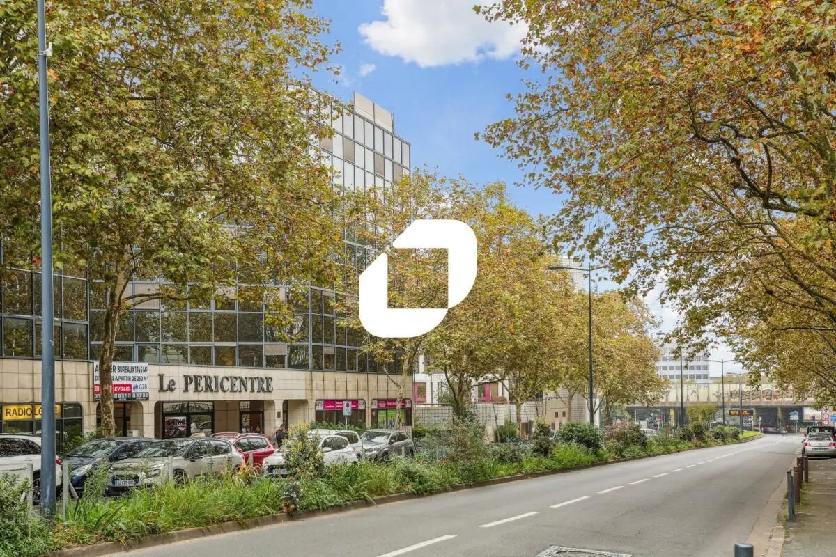 Office in Fontenay-sous-Bois to rent Building Photo- Image 1 of 13