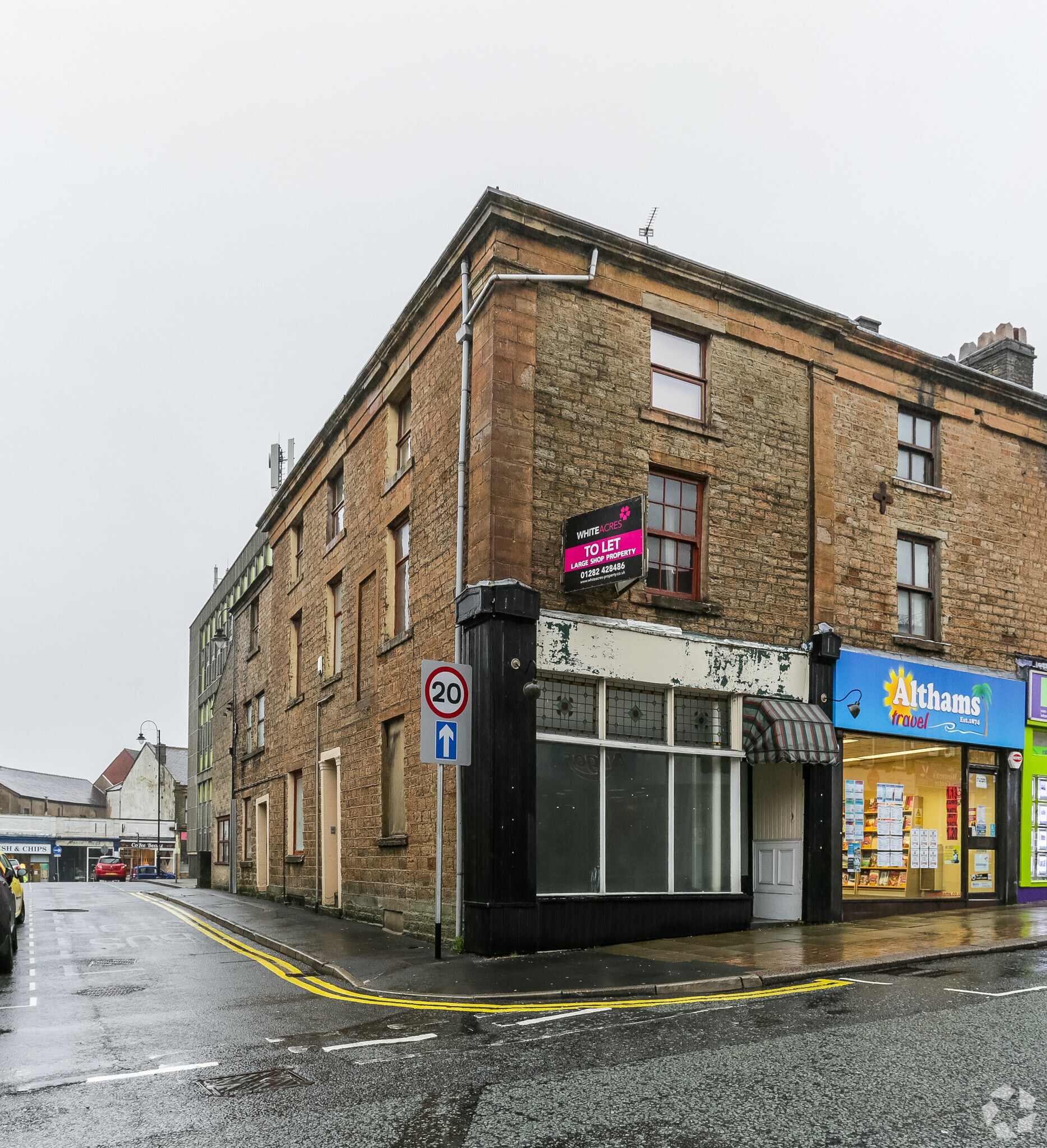 28 Blackburn Rd, Accrington for sale Primary Photo- Image 1 of 1