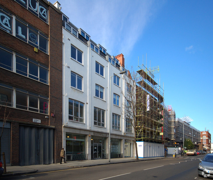 93-99 Goswell Rd, London for rent - Building Photo - Image 3 of 13