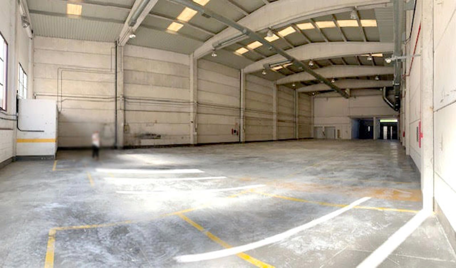 Industrial in Madrid, Madrid to rent Interior Photo- Image 1 of 10