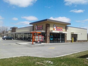 1210 18th St, Silvis, IL for rent Building Photo- Image 1 of 4