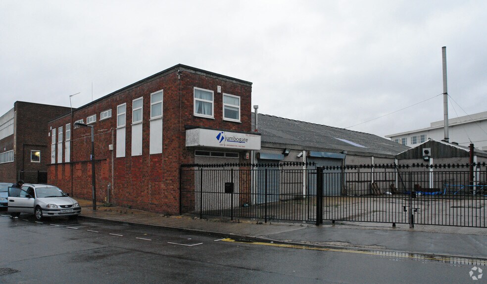 Brember Rd, Harrow for sale - Primary Photo - Image 1 of 1