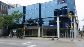 More details for 245 Ouellette Ave, Windsor, ON - Office for Rent