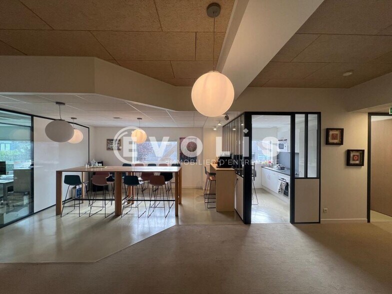 Office in Champigny-sur-Marne for sale - Interior Photo - Image 3 of 6