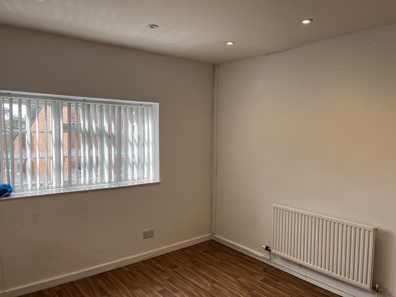 Market Sq, Newent for sale Primary Photo- Image 1 of 3