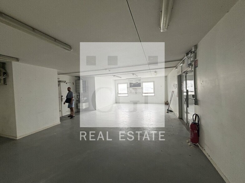 Office in Écully for sale - Interior Photo - Image 3 of 10