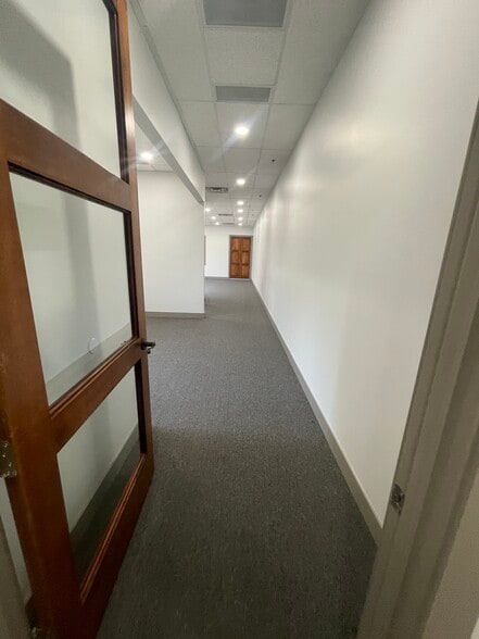 11629 S 700 E, Draper, UT to rent - Building Photo - Image 2 of 22