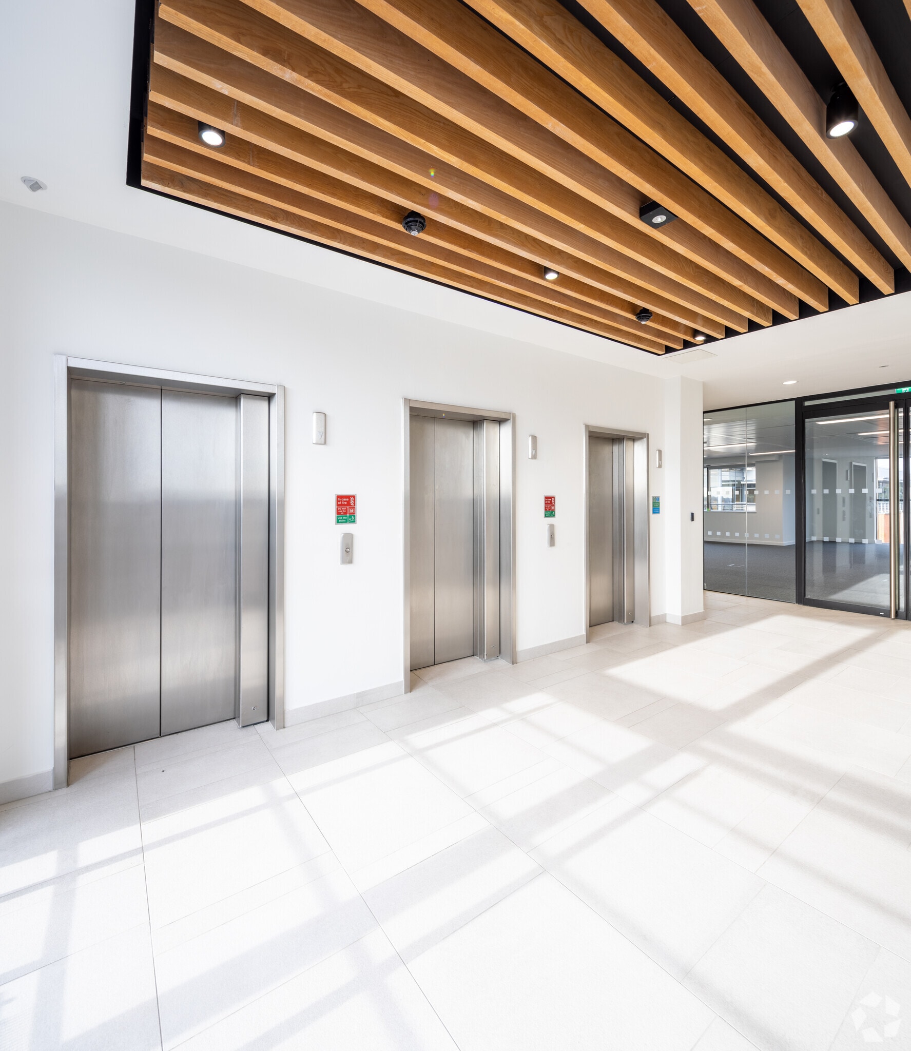 2-3 St. James Gate, Newcastle Upon Tyne to rent Interior Photo- Image 1 of 8