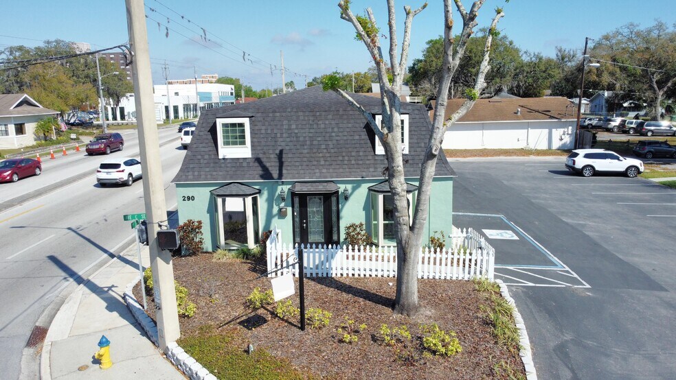 290 1st St, Winter Haven, FL for sale - Building Photo - Image 1 of 1