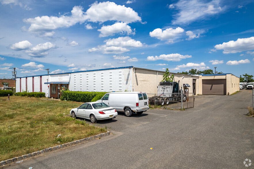 3651 S Clinton Ave, South Plainfield, NJ for sale - Primary Photo - Image 1 of 1