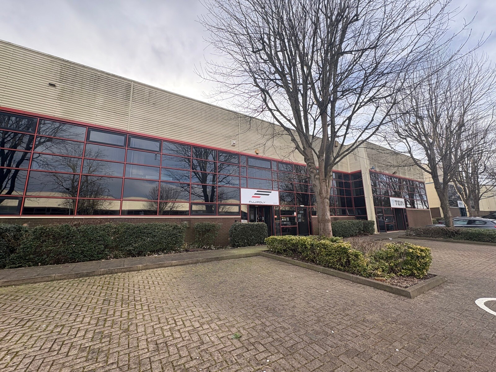 Third Ave, Milton Keynes for sale Primary Photo- Image 1 of 1