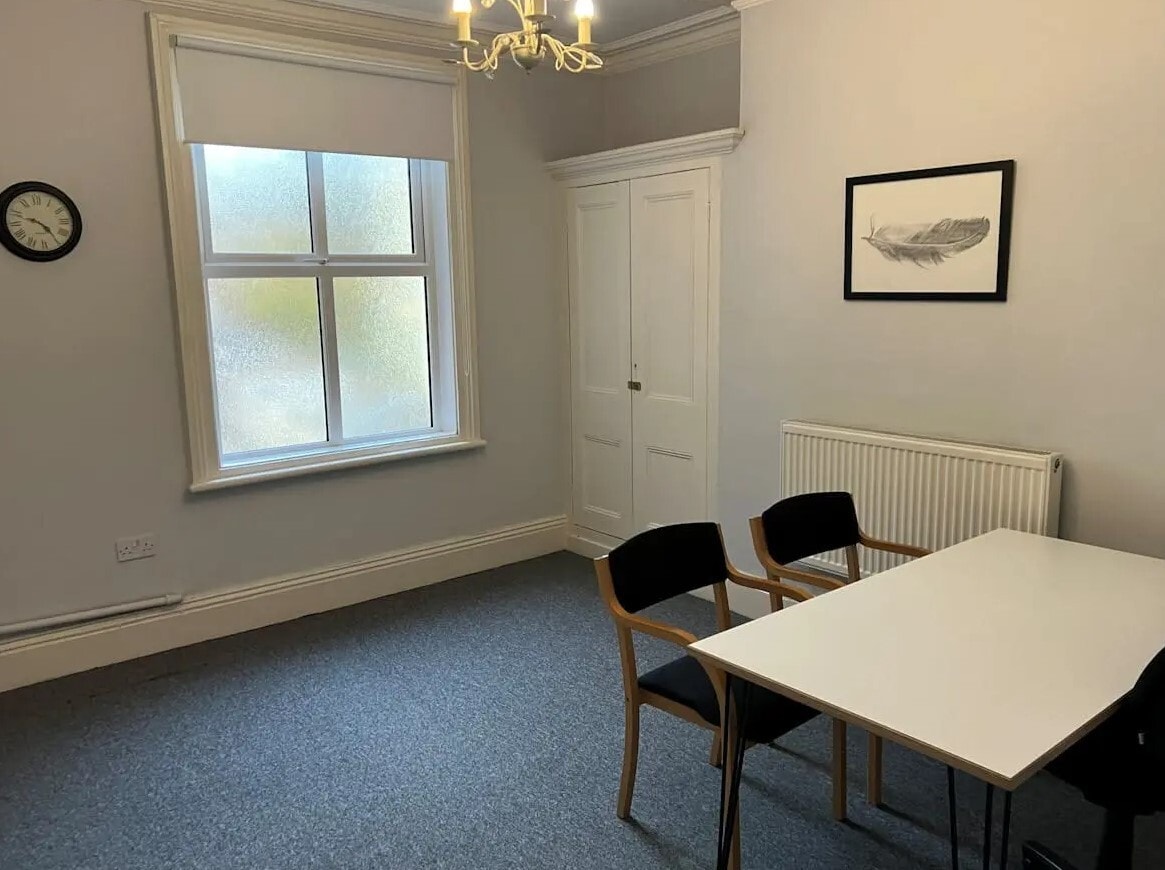 27 Wilson Patten St, Warrington to rent Interior Photo- Image 1 of 3