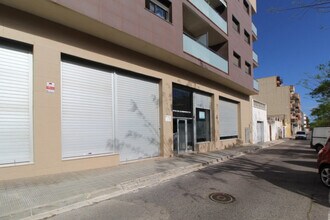 Retail in El Vendrell, Tarragona to rent Floor Plan- Image 1 of 4