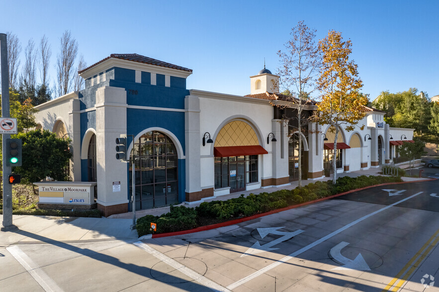 700-790 New Los Angeles Ave, Moorpark, CA for rent - Building Photo - Image 1 of 8