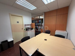 Office in Barcelona, Barcelona to rent Interior Photo- Image 2 of 9