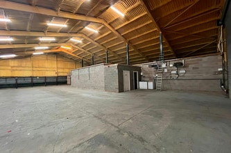 Gawcott Rd, Buckingham to rent Interior Photo- Image 2 of 4