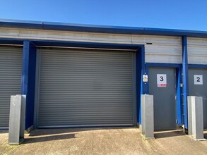 1-12 Penmaen Industrial Estate, Blackwood for rent Primary Photo- Image 1 of 4