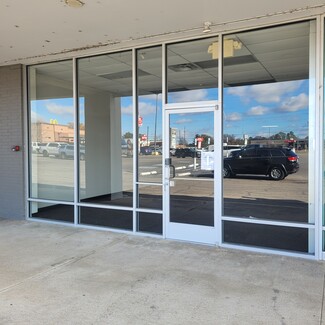 More details for 2410-2490 Lake Rd, Dyersburg, TN - Retail for Rent