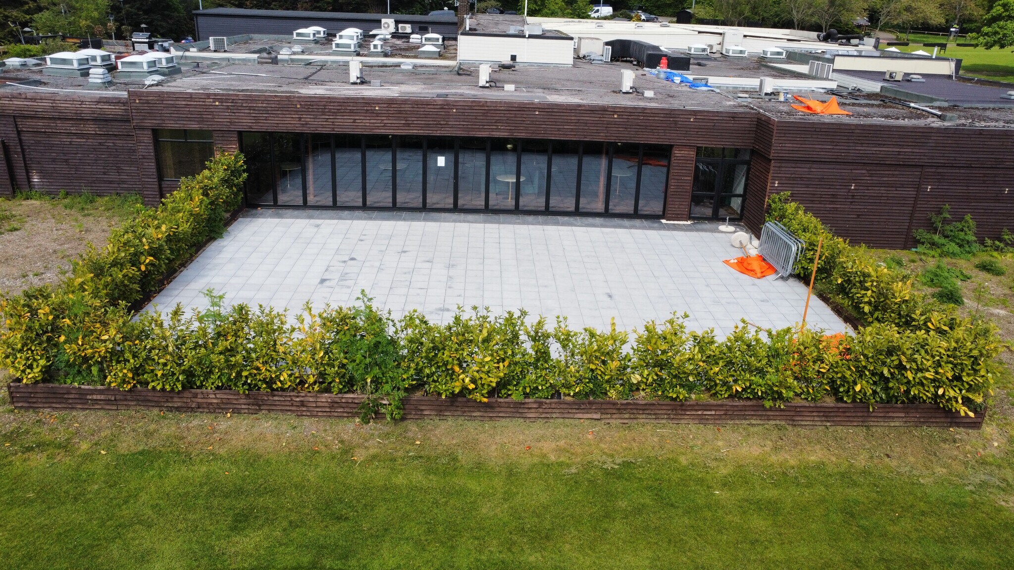 Epping Ln, Romford to rent Building Photo- Image 1 of 12