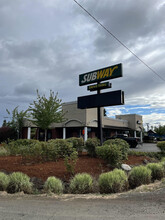 2758 NE Highway 99W, Mcminnville, OR for rent Building Photo- Image 2 of 7