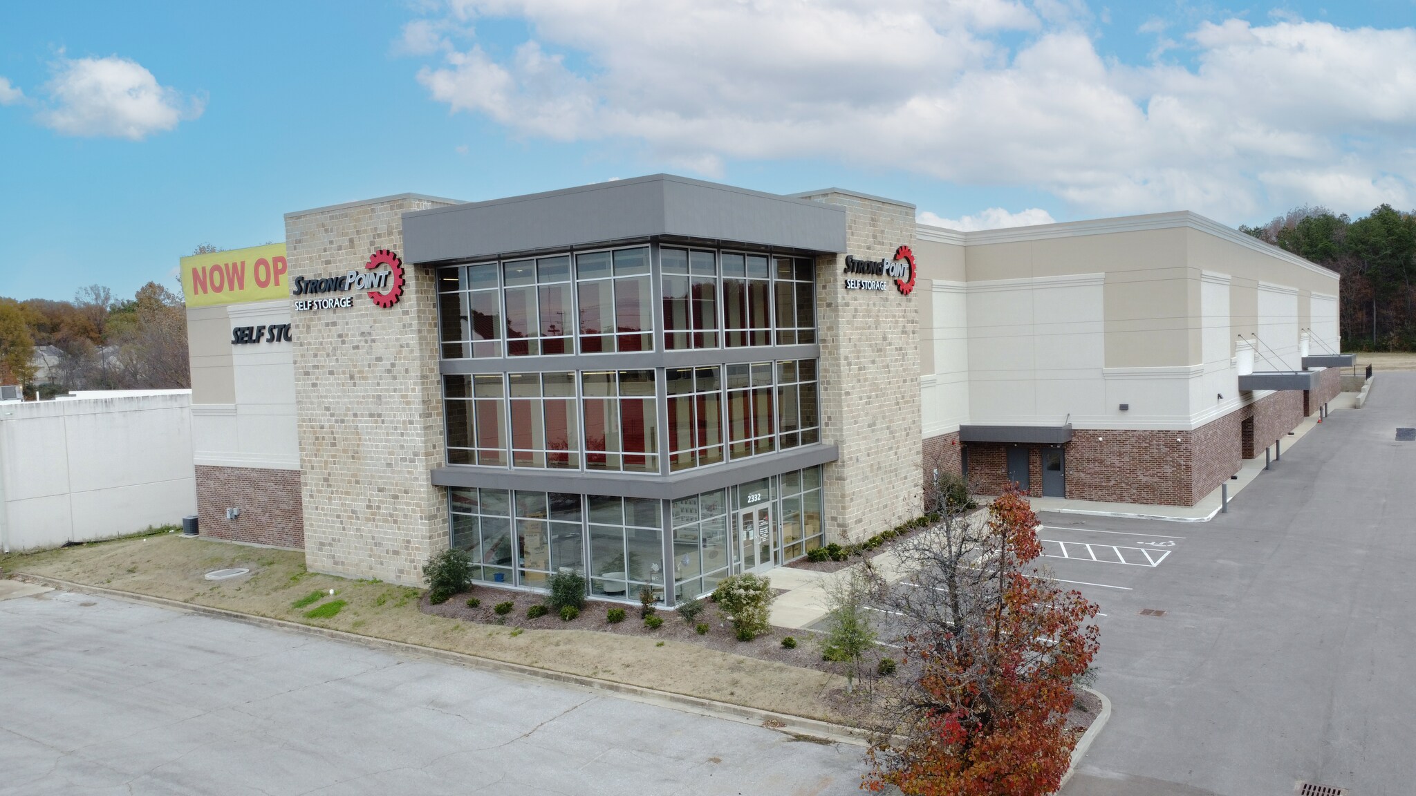 2326 N Germantown Pky, Cordova, TN for sale Primary Photo- Image 1 of 1