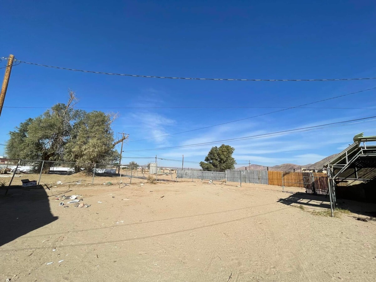 125 Yermo Rd, Yermo 92398 | LoopNet UK