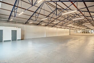 Wilson Rd, Liverpool to rent Interior Photo- Image 1 of 5