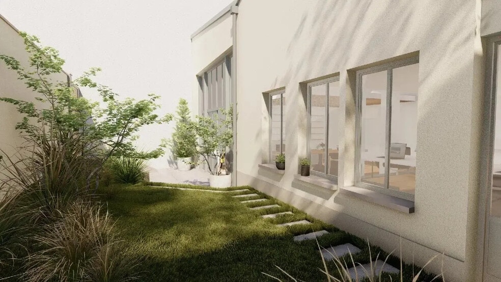 Retail in Vincennes for sale - Building Photo - Image 2 of 2