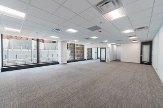 11 E Adams St, Chicago, IL to rent Interior Photo- Image 2 of 5