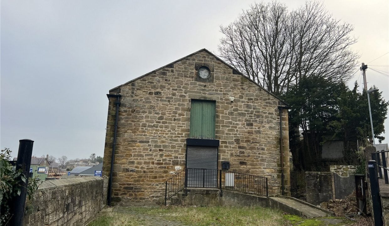1 Wagonway Rd, Alnwick to rent Primary Photo- Image 1 of 3