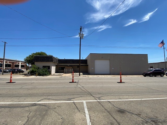 300 S 4th St, Waco, TX for rent - Primary Photo - Image 1 of 3