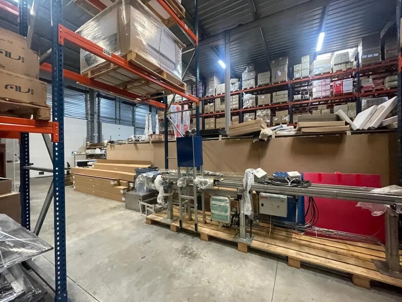 Office in Lisses to rent - Interior Photo - Image 3 of 10