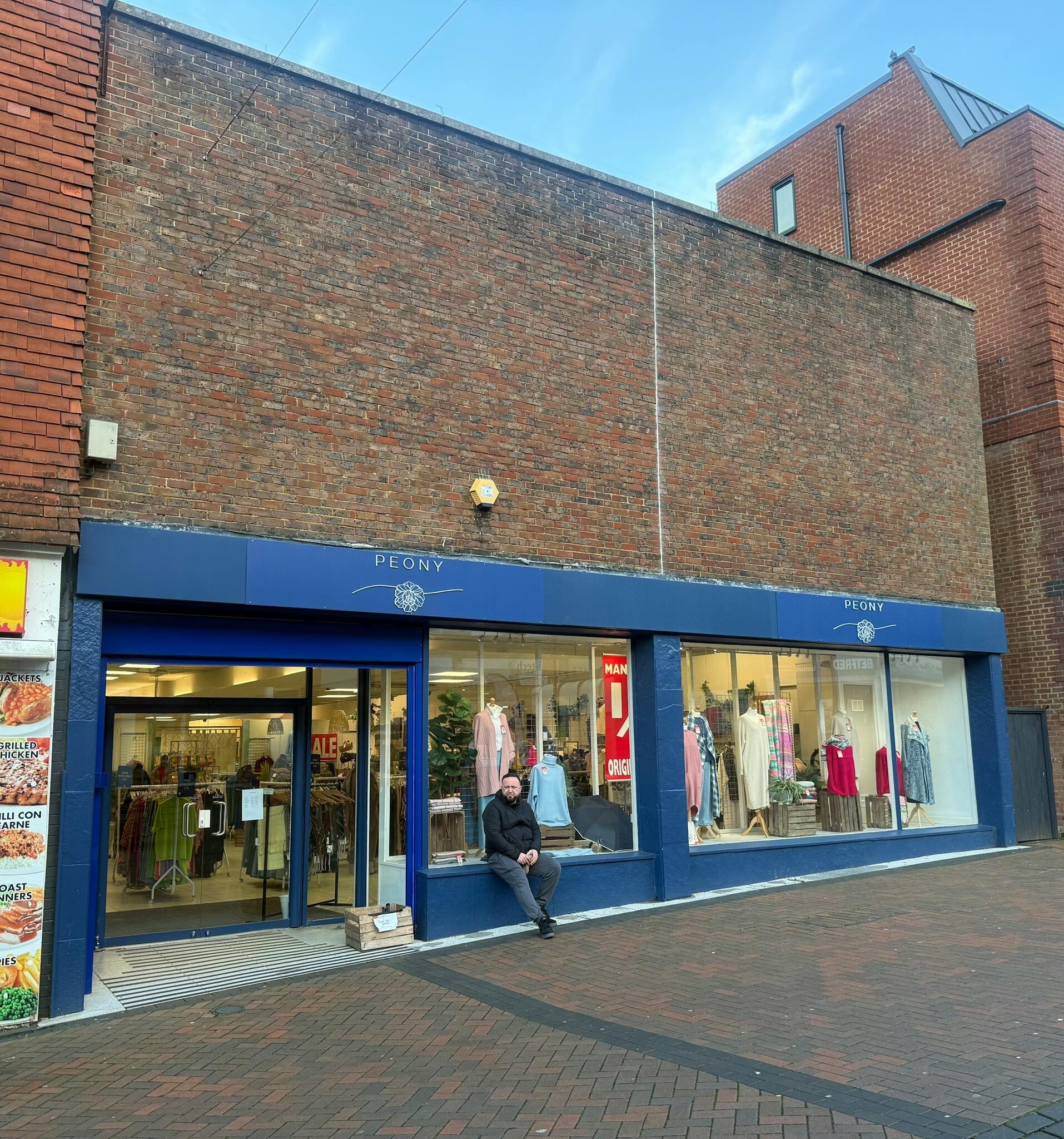 68-70 Church Rd, Burgess Hill to rent Building Photo- Image 1 of 5