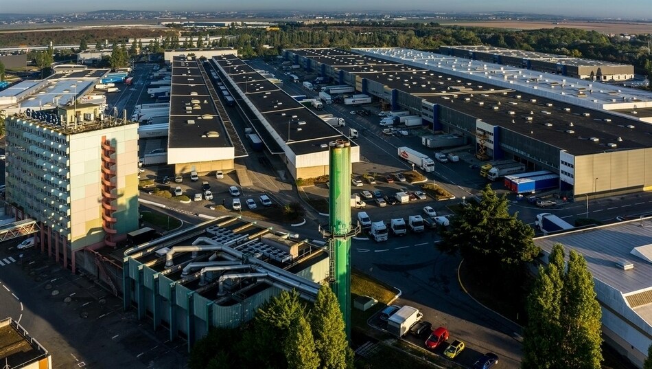 Light Industrial in Aulnay-sous-Bois to rent - Building Photo - Image 3 of 12