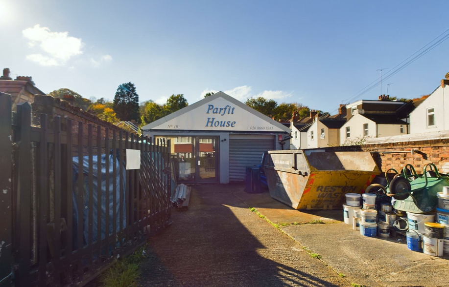 10/10a Purley Vale, Purley for sale - Building Photo - Image 1 of 1