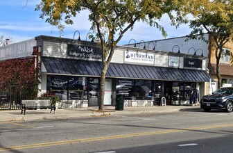 216-218 S Main St, Wauconda, IL for rent Building Photo- Image 1 of 2