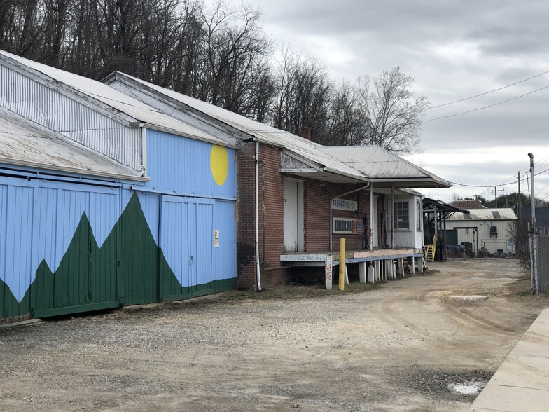 290 Depot St, Asheville, NC for sale - Primary Photo - Image 1 of 11