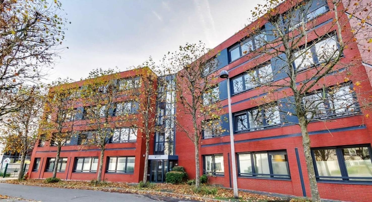 1 Rue James Joule, Guyancourt for sale Building Photo- Image 1 of 11